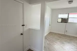 7720 Byron Ave, Miami Beach, FL 33141 - Photo 13