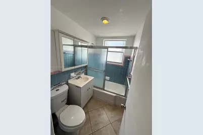7720 Byron Ave #4, Miami Beach, FL 33141 - Photo 15