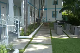 245 NE 33rd St, Miami, FL 33137 - Photo 13