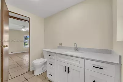 710 NW 217th Way, Pembroke Pines, FL 33029 - Photo 27