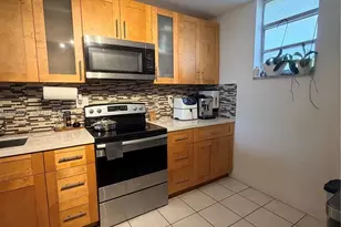 2903 N Miami Beach Blvd, North Miami Beach, FL 33160 - Photo 9