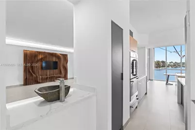 3801 NE 207th St #TH6, Aventura, FL 33180 - Photo 9