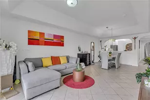 10710 NW 66th St, Doral, FL 33178 - Photo 21