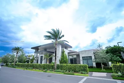4740 NW 84th Ct #32, Doral, FL 33166 - Photo 9