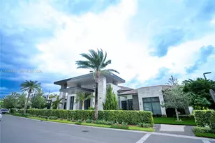 4740 NW 84th Ct, Doral, FL 33166 - Photo 9