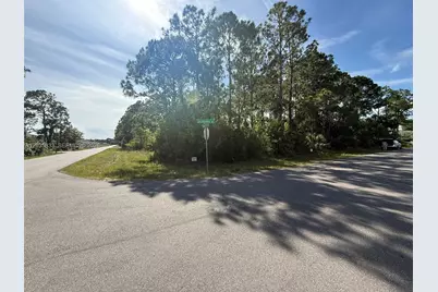 202 Jacaranda Ave NW, Palm Bay, FL 32907 - Photo 13