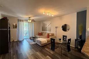 250 NE 3rd Ave, Delray Beach, FL 33444 - Photo 5
