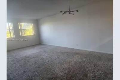 8100 Geneva Ct #341, Doral, FL 33166 - Photo 7