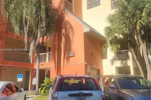 8100 Geneva Ct, Doral, FL 33166 - Photo 27