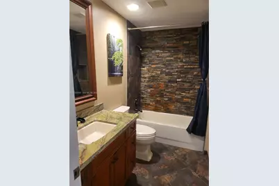 11927 NW 47th St, Coral Springs, FL 33076 - Photo 19