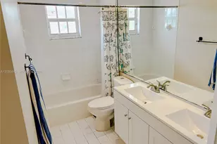 11927 NW 47th St, Coral Springs, FL 33076 - Photo 23