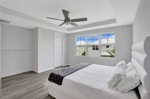 5140 Eucalyptus Dr, Hollywood, FL 33021 - Photo 7