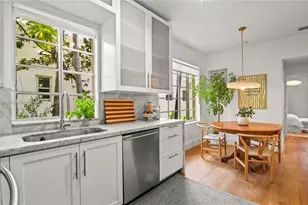 1570 Meridian Ave, Miami Beach, FL 33139 - Photo 15
