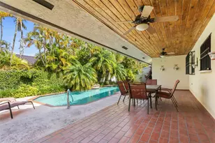 320 NW 136th Ave, Miami, FL 33182 - Photo 37