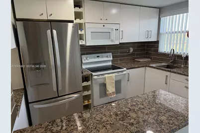 2900 N Pine Island Rd #209, Sunrise, FL 33322 - Photo 7