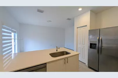 11811 SW 247 Ter #11811, Homestead, FL 33032 - Photo 5