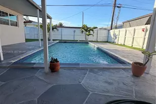 7751 NW 32nd St, Davie, FL 33024 - Photo 17