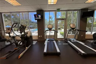 19390 Collins Ave, Sunny Isles Beach, FL 33160 - Photo 41