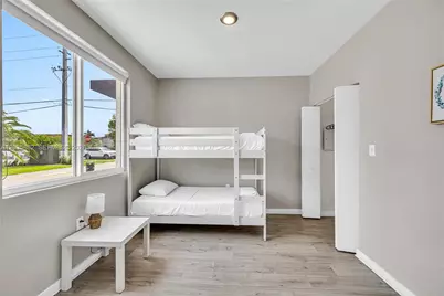 171 NW 158th St #1, Miami, FL 33169 - Photo 19