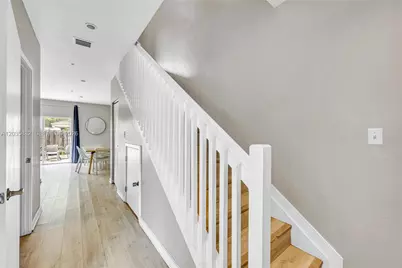 171 NW 158th St #1, Miami, FL 33169 - Photo 21