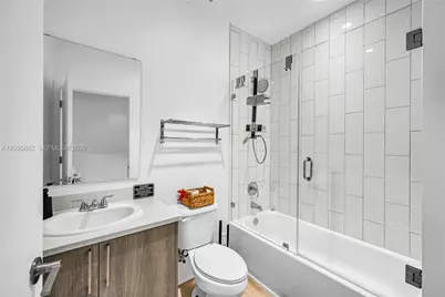 171 NW 158th St #1, Miami, FL 33169 - Photo 57