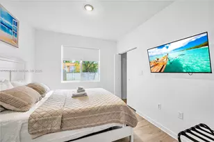 171 NW 158th St, Miami, FL 33169 - Photo 45