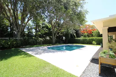 6160 SW 84th St, South Miami, FL 33143 - Photo 13