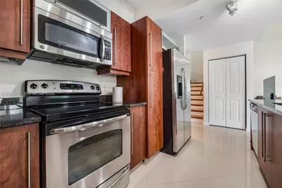 7375 SW 90th St #TH107, Miami, FL 33156 - Photo 9