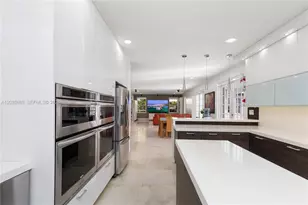 2505 Hunters Run Way, Weston, FL 33327 - Photo 13