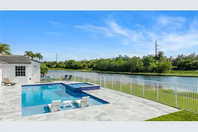 2505 Hunters Run Way, Weston, FL 33327 - Photo 75