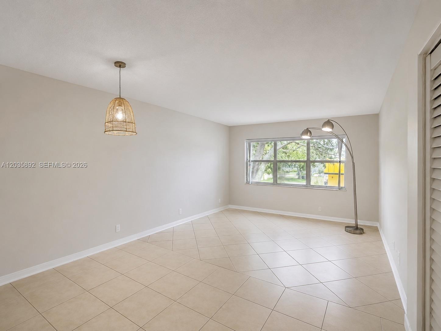 280 S Cypress Rd #310 main architectural view