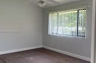 1619 NW 81st Way, Plantation, FL 33322 - Photo 15