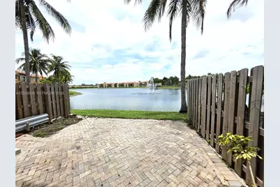11437 NW 62nd Ter #232, Doral, FL 33178 - Photo 9