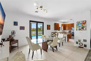 612 NE 193rd St, Miami, FL 33179 - Photo 53