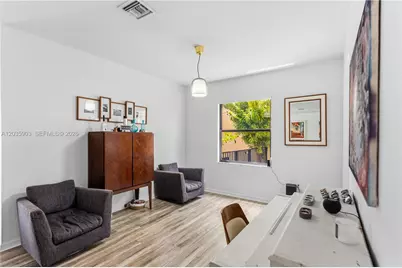 612 NE 193rd St, Miami, FL 33179 - Photo 45
