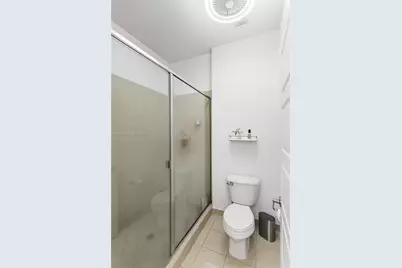 612 NE 193rd St, Miami, FL 33179 - Photo 27