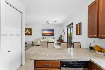 612 NE 193rd St, Miami, FL 33179 - Photo 13