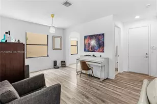 612 NE 193rd St, Miami, FL 33179 - Photo 47