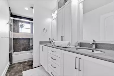 1333 SW 175th Way, Pembroke Pines, FL 33029 - Photo 33