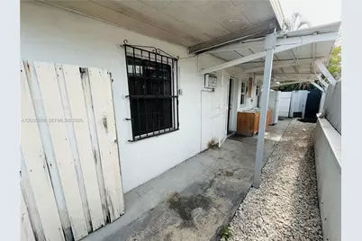 1550 E 10th Ave, Hialeah, FL 33010 - Photo 19