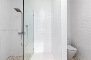 954 Sanibel Dr, Hollywood, FL 33019 - Photo 25