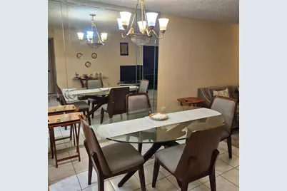 8460 Sunrise Lakes Blvd #210, Sunrise, FL 33322 - Photo 15