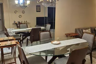 8460 Sunrise Lakes Blvd, Sunrise, FL 33322 - Photo 15