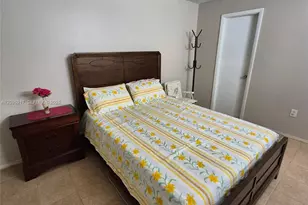 8460 Sunrise Lakes Blvd, Sunrise, FL 33322 - Photo 3