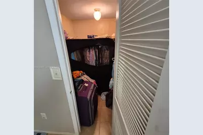 8460 Sunrise Lakes Blvd #210, Sunrise, FL 33322 - Photo 5