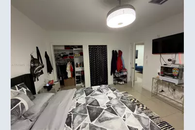 224 E 42nd St, Hialeah, FL 33013 - Photo 35