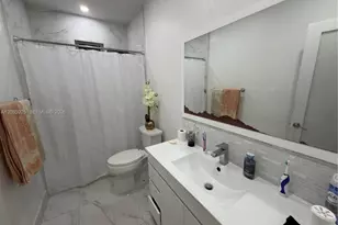224 E 42nd St, Hialeah, FL 33013 - Photo 31