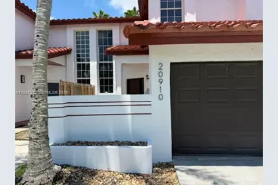 20910 SW 81st Pl, Cutler Bay, FL 33189 - Photo 1
