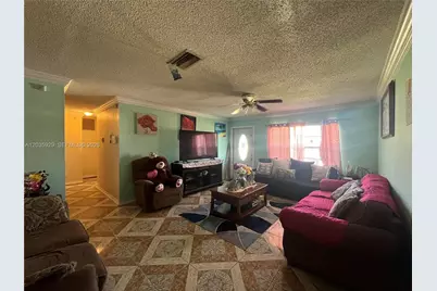 314 SW 79th Way, North Lauderdale, FL 33068 - Photo 19