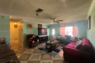 314 SW 79th Way, North Lauderdale, FL 33068 - Photo 19